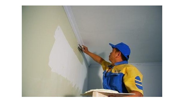 冬季施工必備！低溫下膩?zhàn)臃凼┕さ淖⒁馐马?xiàng)