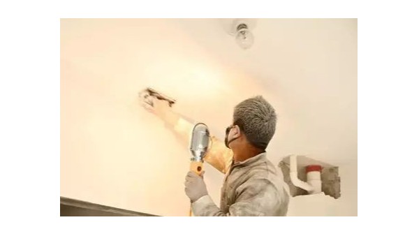 乳膠漆刷完第二天就出現裂紋，經檢查發(fā)現是業(yè)主的“過錯”！