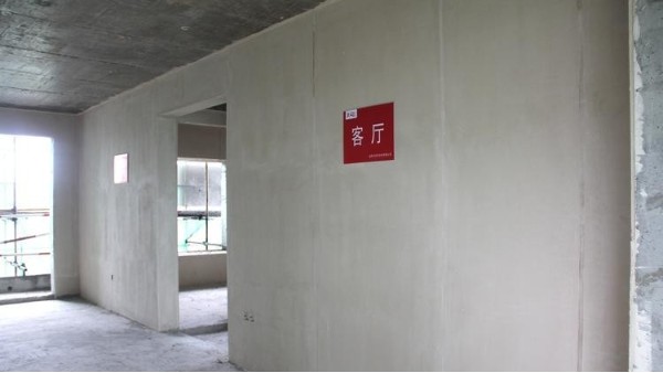 輕質(zhì)抹灰石膏有哪些優(yōu)勢你知道嗎？易高好膩?zhàn)痈嬖V您